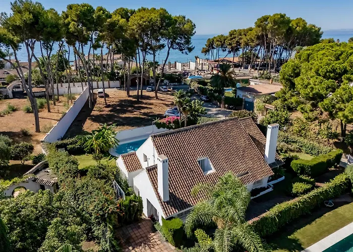 Casa El Sur Beachside In Marbella