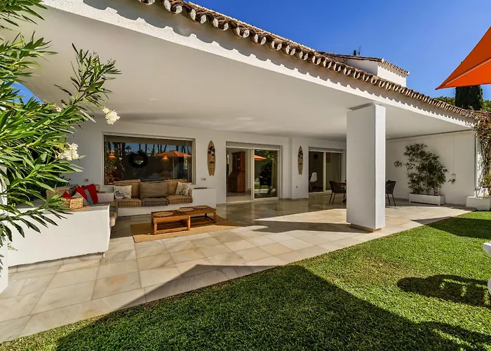 Casa El Sur Beachside In Marbella * Естепона
