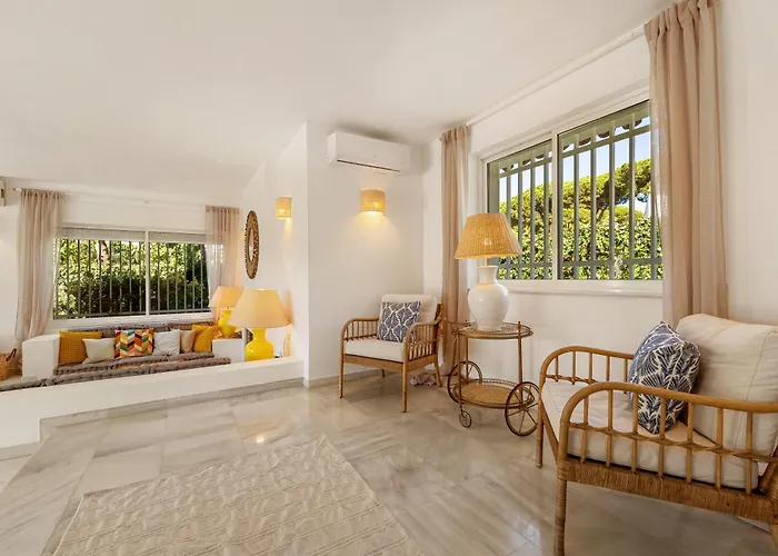 Casa El Sur Beachside In Marbella *