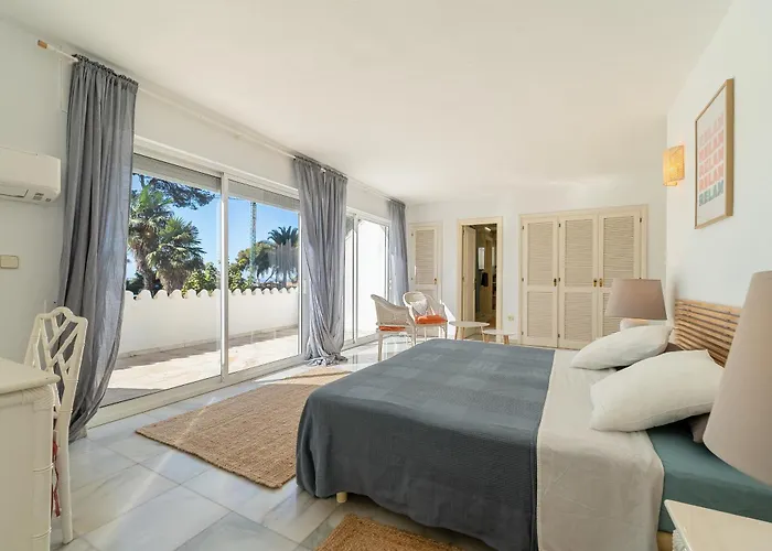 Вілла Casa El Sur Beachside In Marbella *