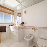 Casa El Sur Beachside In Marbella فيلة