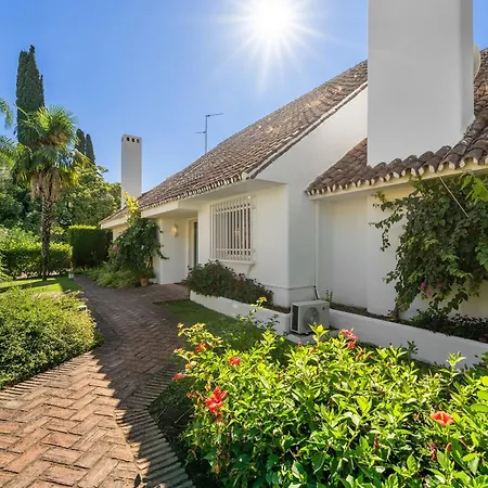 Villa Casa El Sur Beachside In Marbella Estepona
