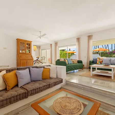 Casa El Sur Beachside In Marbella