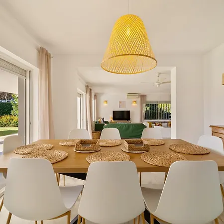 Casa El Sur Beachside In Marbella Villa