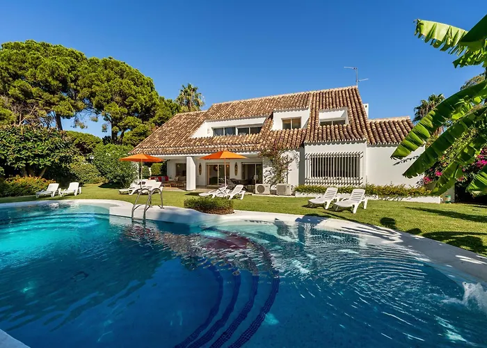 Casa El Sur Beachside In Marbella *
