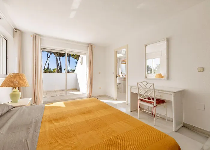 빌라 Casa El Sur Beachside In Marbella 에스테포나